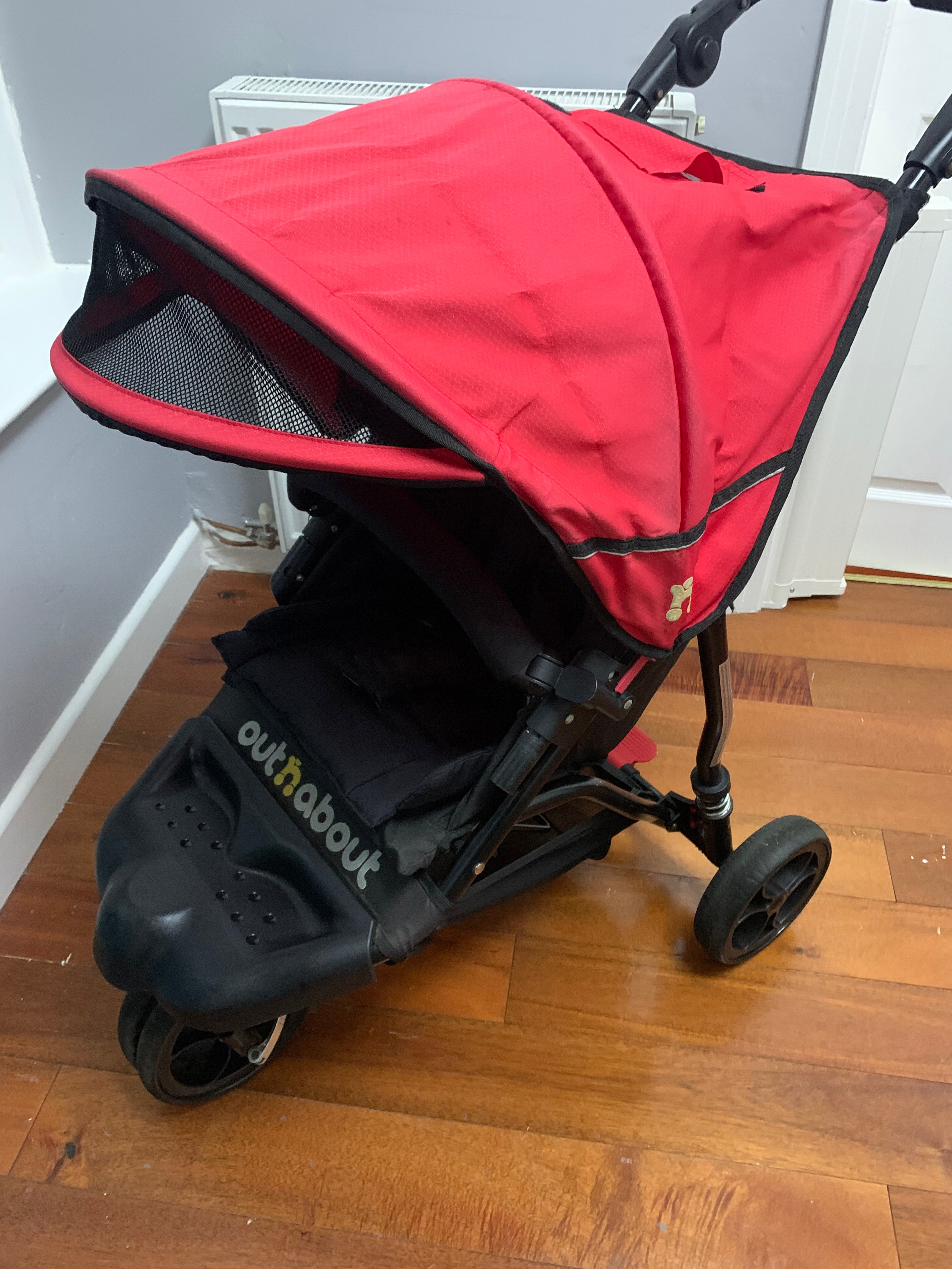 Out N About GT Single Buggy - Lightweight, All-Terrain, Excellent Condition