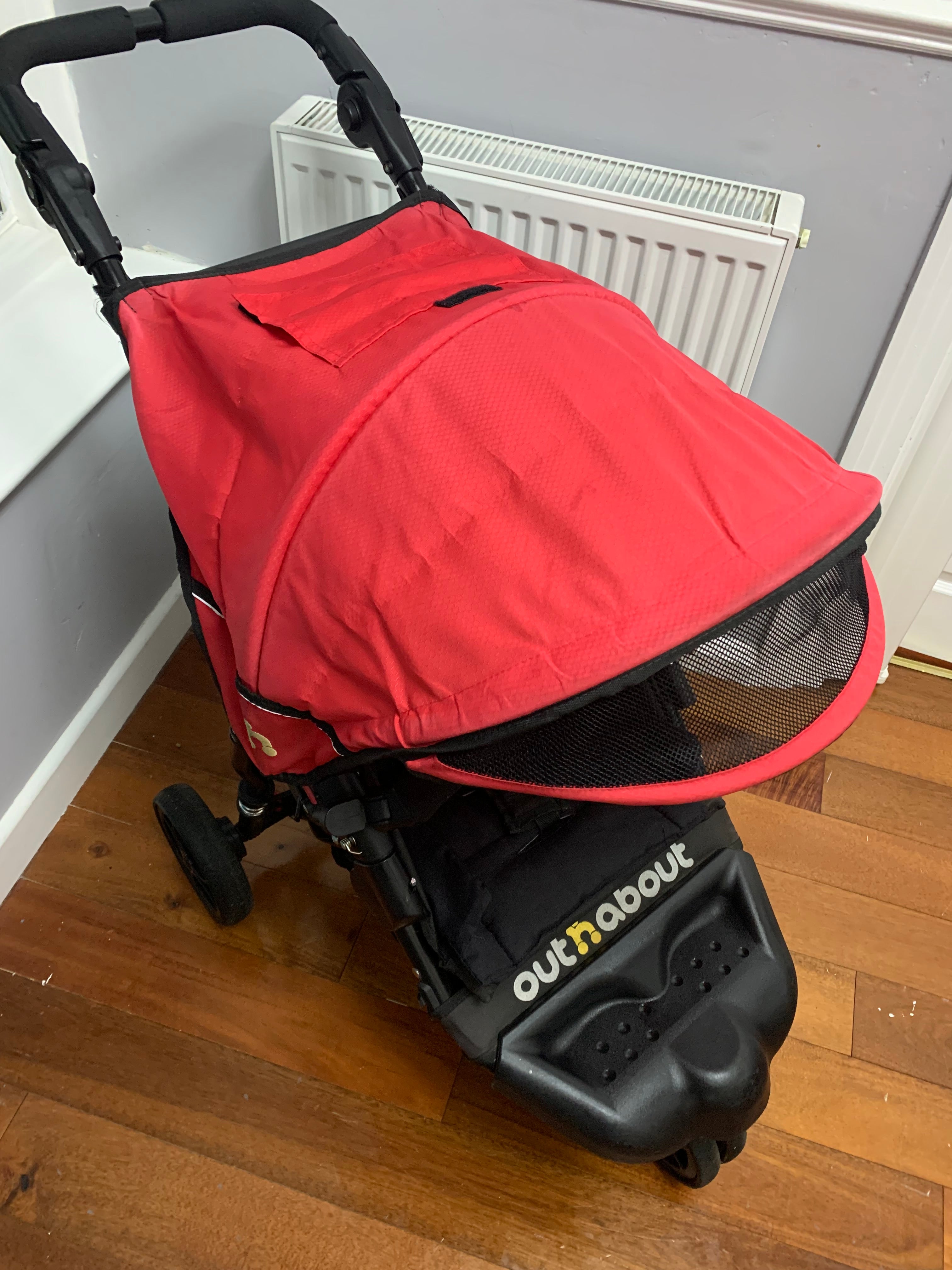 Out N About GT Single Buggy - Lightweight, All-Terrain, Excellent Condition