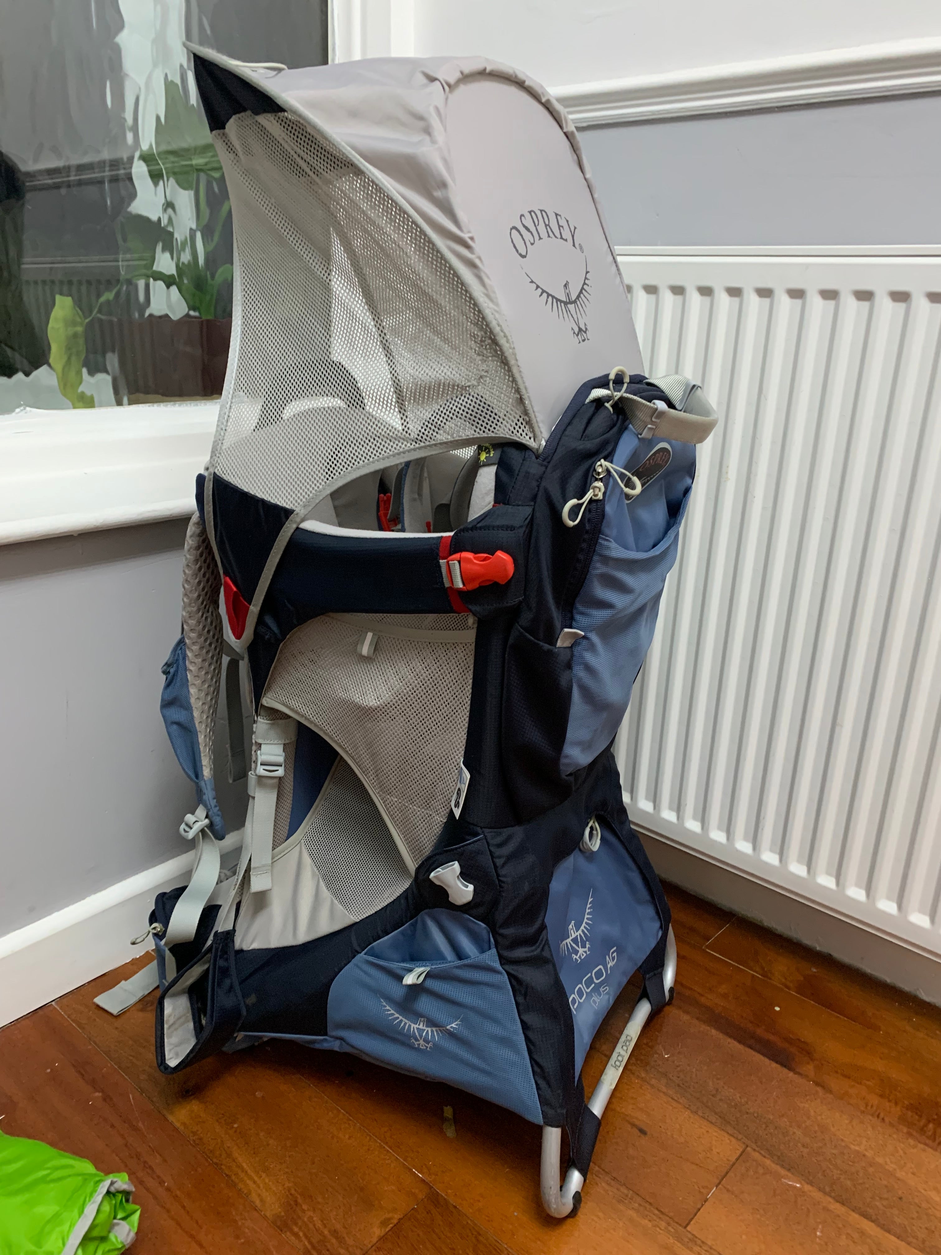 Osprey Poco AG Plus child carrier with Sun Shade and Rain Cover Blue Grey