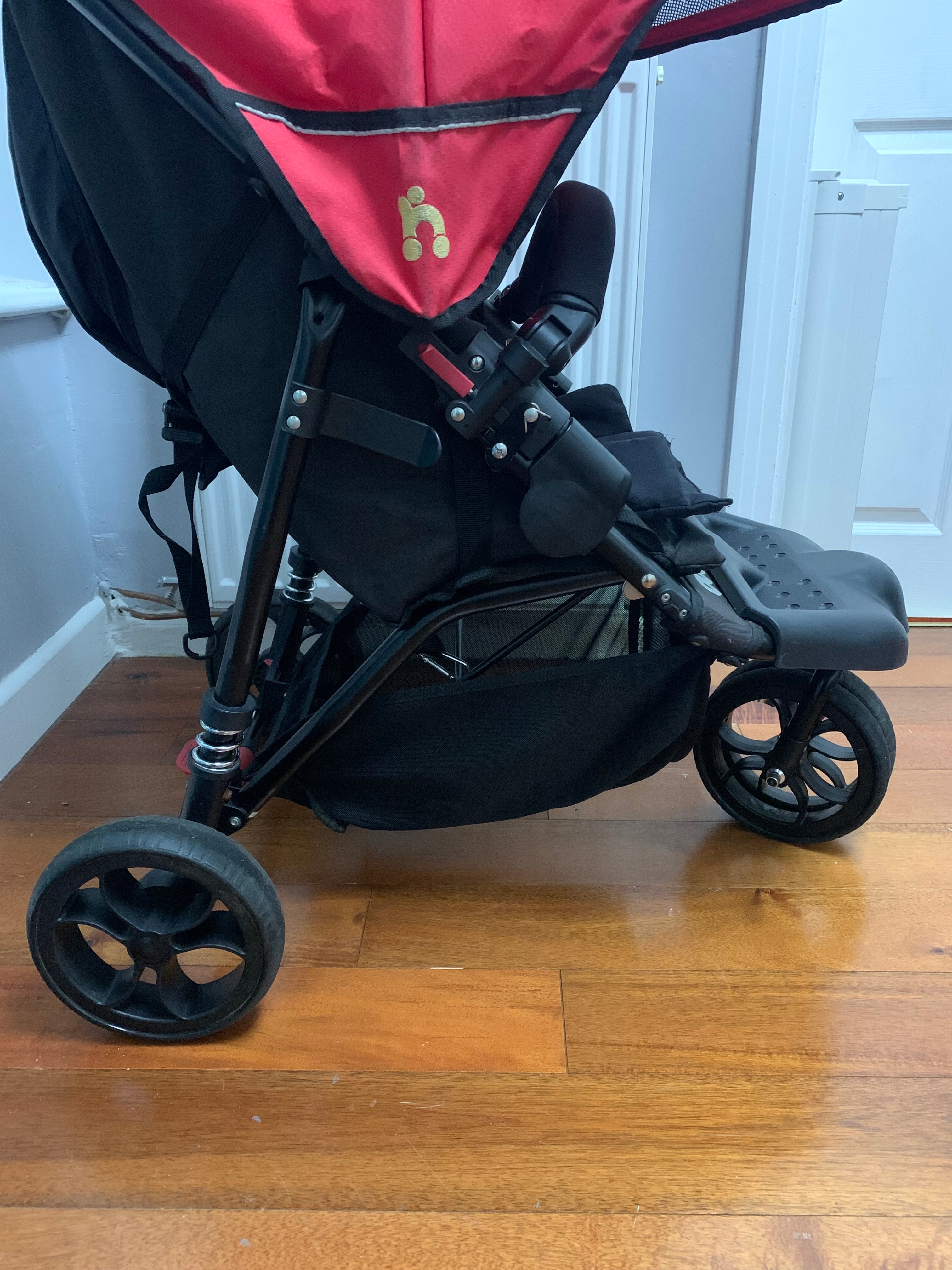 Out N About GT Single Buggy - Lightweight, All-Terrain, Excellent Condition