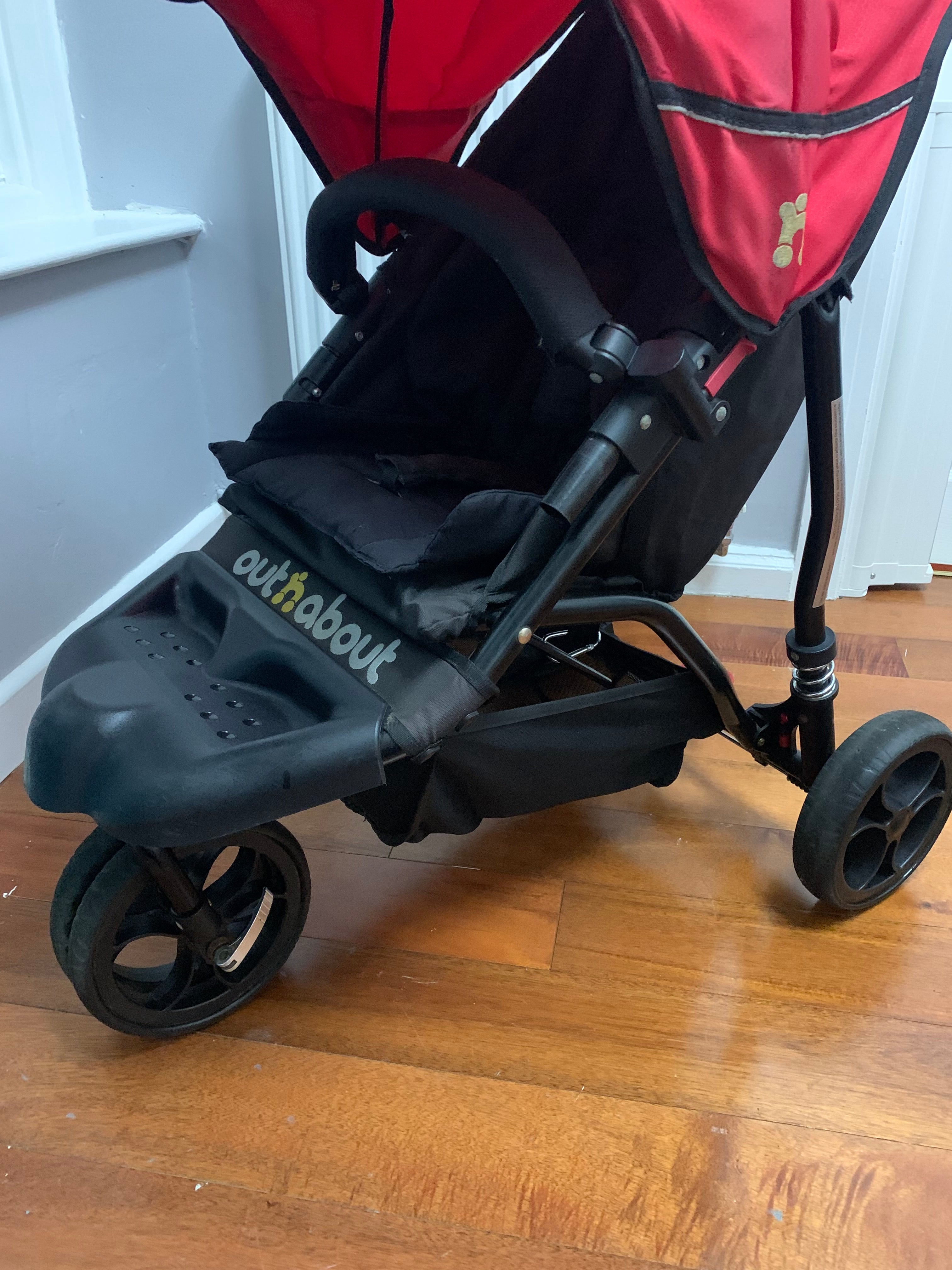 Out N About GT Single Buggy - Lightweight, All-Terrain, Excellent Condition